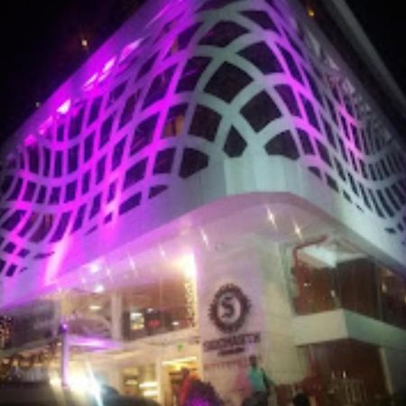 Hotel Siddharth Premiere Chandrapur エクステリア 写真