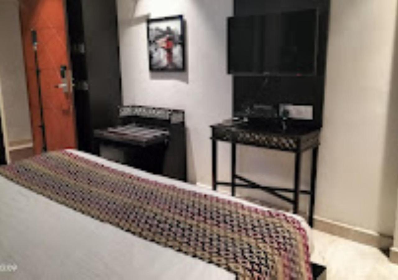 Hotel Siddharth Premiere Chandrapur エクステリア 写真