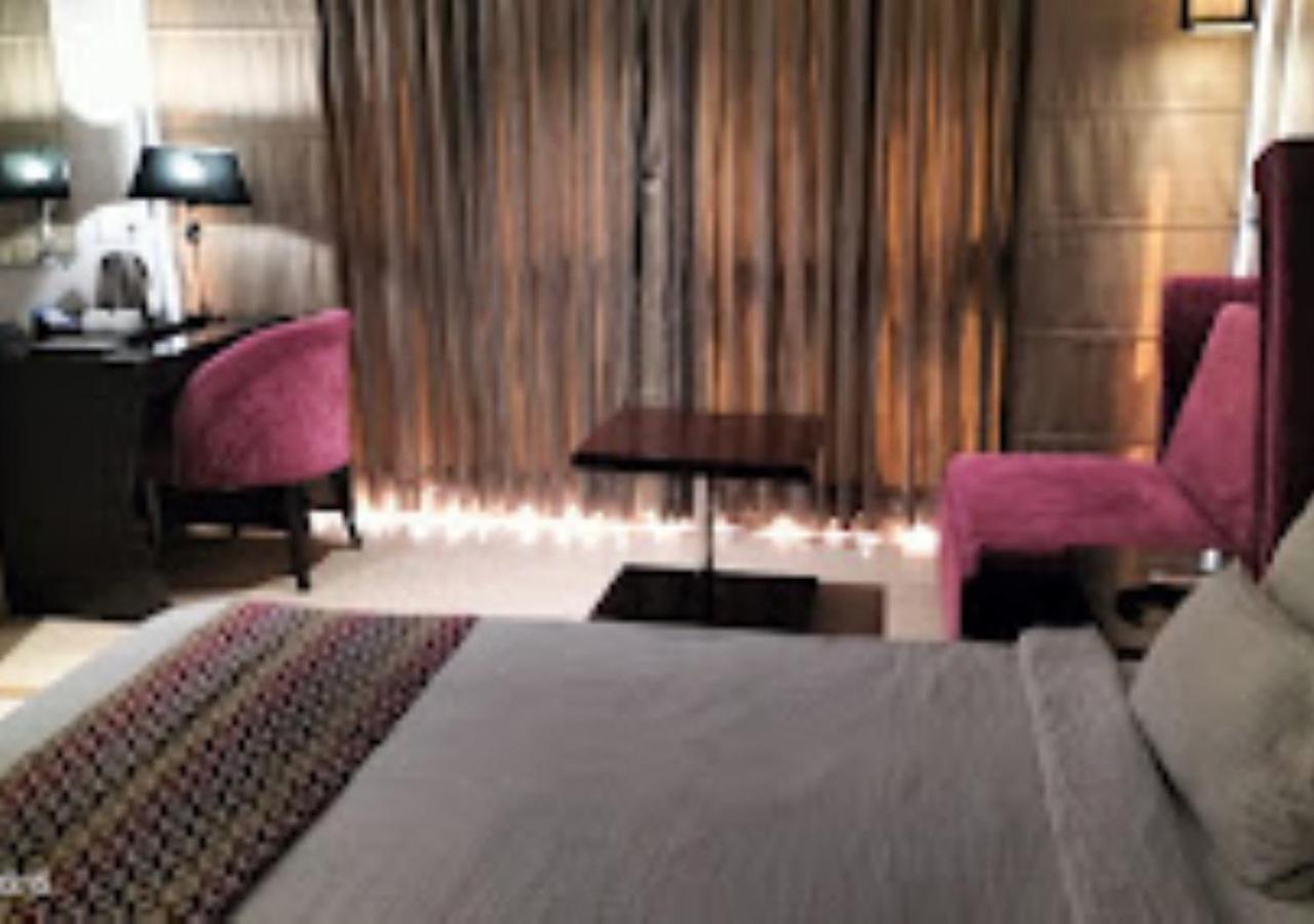 Hotel Siddharth Premiere Chandrapur エクステリア 写真