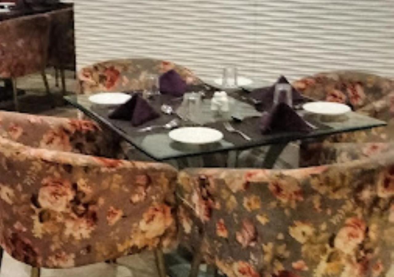 Hotel Siddharth Premiere Chandrapur エクステリア 写真