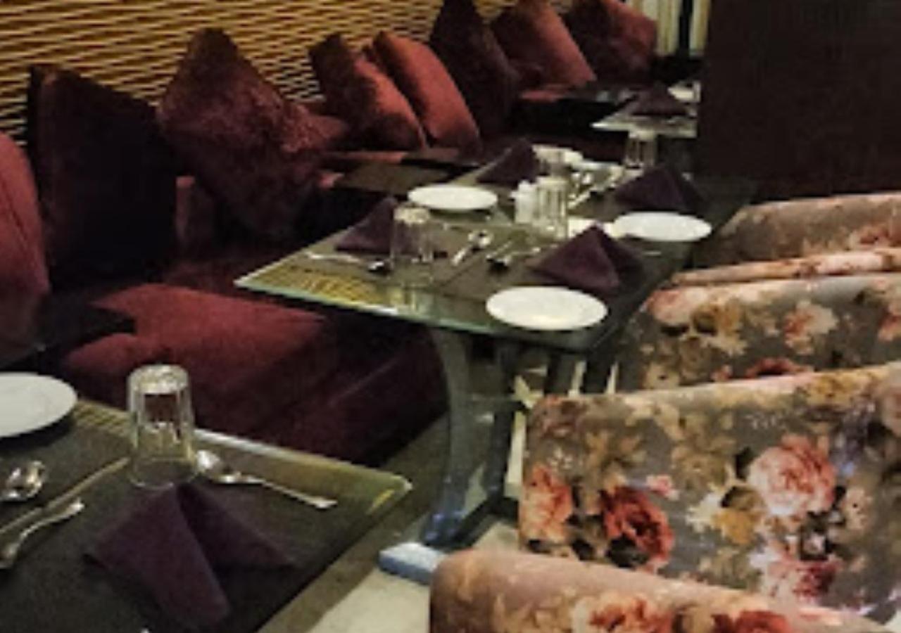 Hotel Siddharth Premiere Chandrapur エクステリア 写真